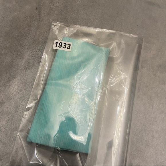 Lululemon Swiftly Tech Racerback Tank Top Tidal Teal / Tidal Teal 21933 - Picture 5 of 7